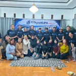 Jajaran redaksi dan tamu undangan HUT ke-1 KlikPantura.com di Cisarua Bogor