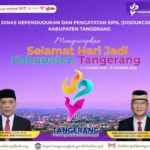 Poster ucapan selamat HUT ke-394 Kabupaten Tangerang dari Disdukcapil Kabupaten Tangerang, menampilkan Fachrul Rozi dan Hedi Mochammad Hertadi.