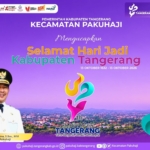 Poster ucapan HUT ke-394 Kabupaten Tangerang dari Kecamatan Pakuhaji yang menampilkan Camat H. M. Supriyatna.
