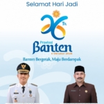 Camat Mauk Angga Yulyantono dan Sekretaris Kecamatan Mauk Mahfud Kuzaeni pada ucapan Hari Jadi ke-26 Provinsi Banten